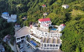Zura Palace
